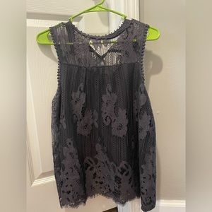 Medium tank blouse